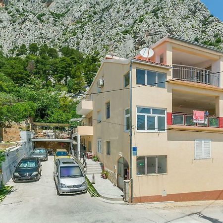 Apartment Ivanka Omiš Екстериор снимка