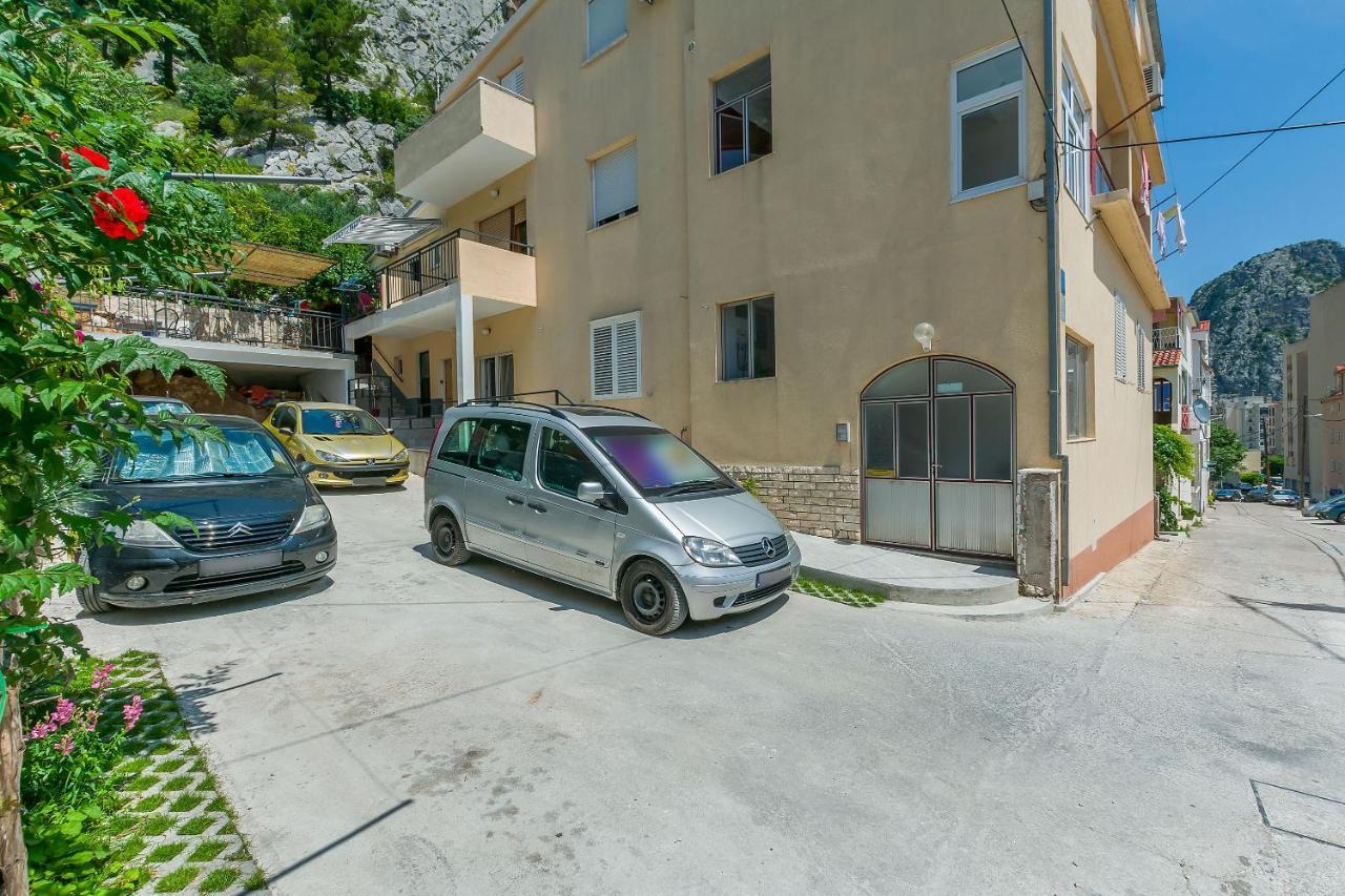 Apartment Ivanka Omiš Екстериор снимка