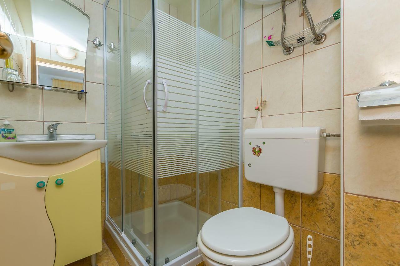Apartment Ivanka Omiš Екстериор снимка