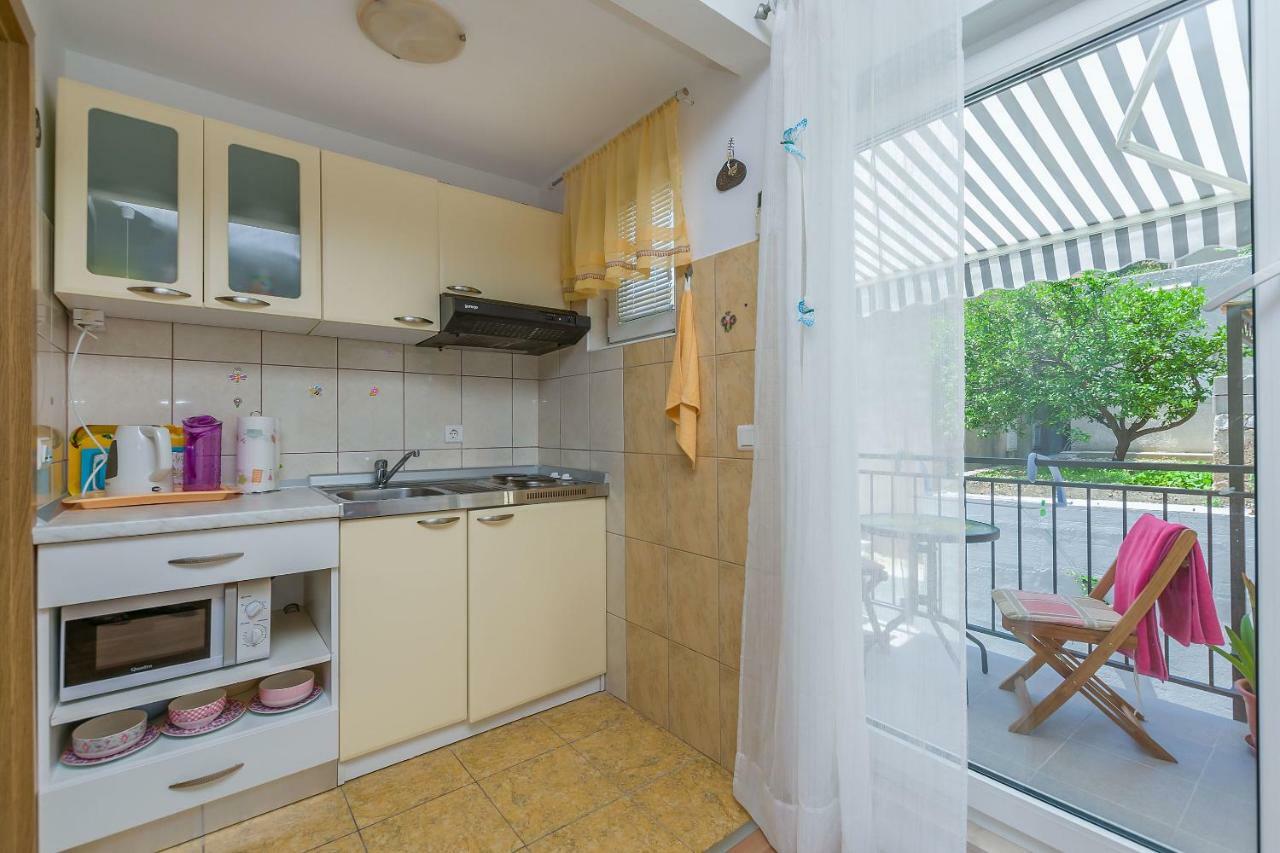 Apartment Ivanka Omiš Екстериор снимка